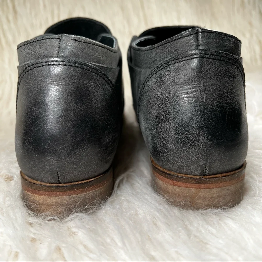 Free People Leather Slip On Oxford Shoe Distressed Gray (Sz 6) - Picture 5 of 6